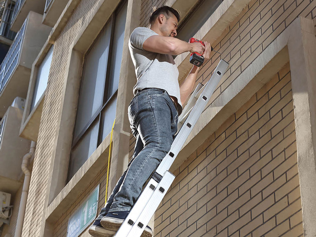 aluminum ladders